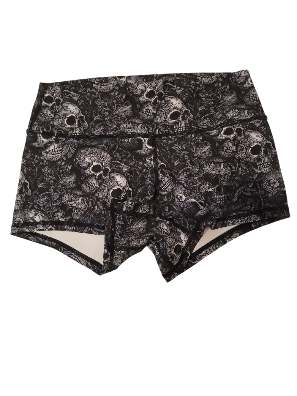 Peachy Black Skull-Print Shorts
